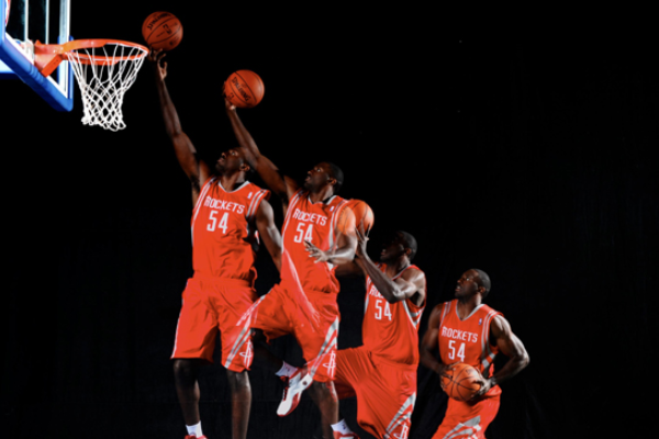 三步上籃動作要領(lǐng)是什么？